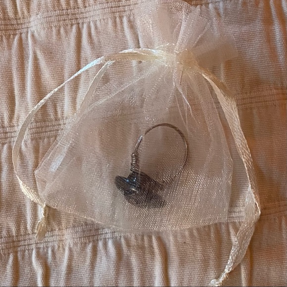 Antique Button Ring - Picture 5 of 7